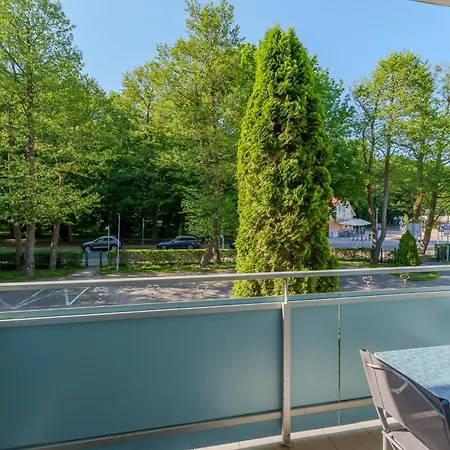 Szum By Holidaysun Apartament